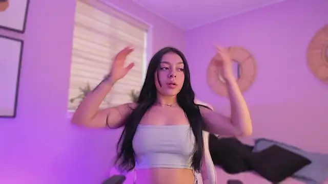 Lummii  online show from February 21, 2026, 7:15 pm