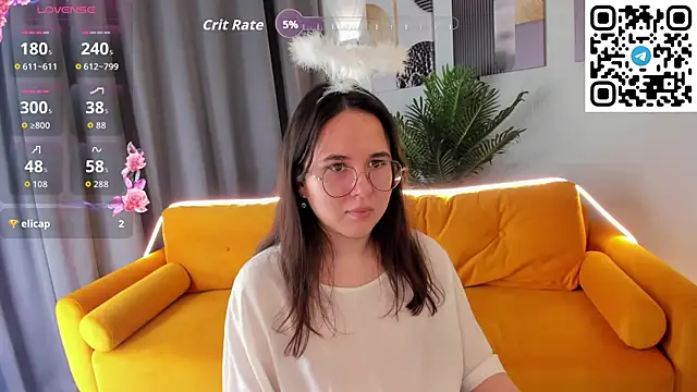Snapshot of leylamirage chatting on May 6, 2026, 2:00 pm leylamirage online show from May 6, 2026, 2:00 pm