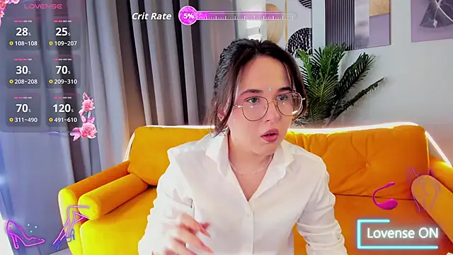 Snapshot of leylamirage chatting on May 15, 2026, 12:23 pm leylamirage online show from May 15, 2026, 12:23 pm