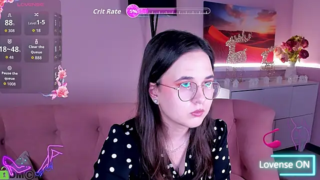 Snapshot of leylamirage chatting on May 17, 2026, 8:16 pm leylamirage online show from May 17, 2026, 8:16 pm