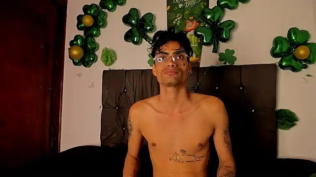 Gay Red Room online show from March 29, 2026, 3:17 am