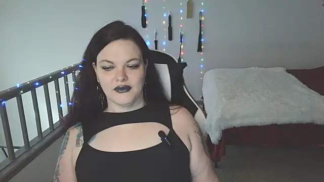 Snapshot of VixieNyx chatting on March 2, 2026, 5:09 pm VixieNyx online show from March 2, 2026, 5:09 pm