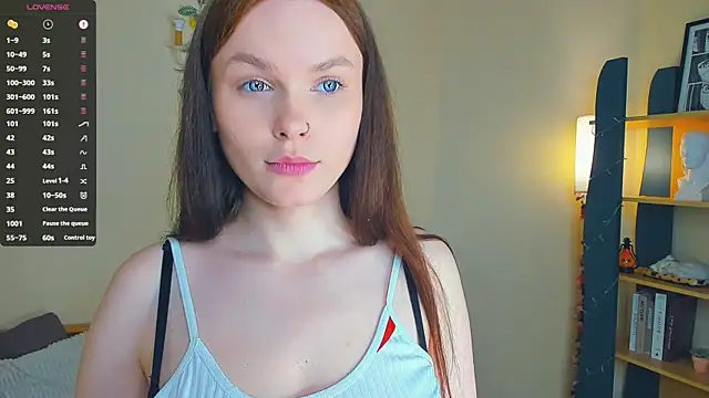 LeilaErcolani online show from May 29, 2026, 9:46 pm