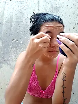 Little-Pussy19 online show from March 2, 2026, 1:18 pm