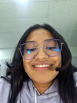 Snapshot of SweetMilie_gh chatting on March 13, 2026, 3:02 am SweetMilie gh online show from March 13, 2026, 3:02 am