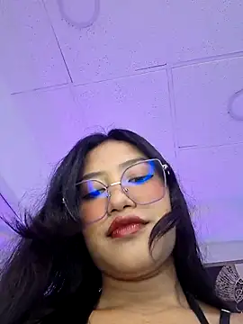 Snapshot of SweetMilie_gh chatting on March 24, 2026, 3:11 am SweetMilie gh online show from March 24, 2026, 3:11 am