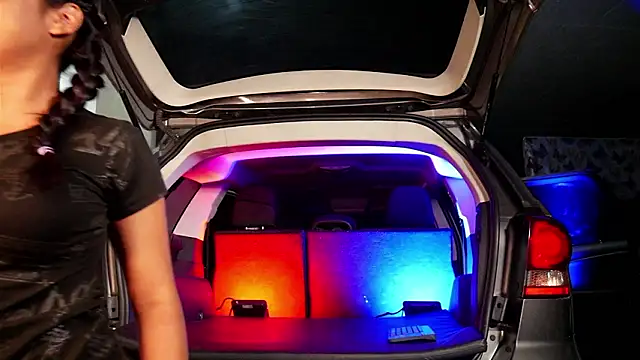 Snapshot of SweetMilie_gh chatting on March 28, 2026, 4:01 am SweetMilie gh online show from March 28, 2026, 4:01 am