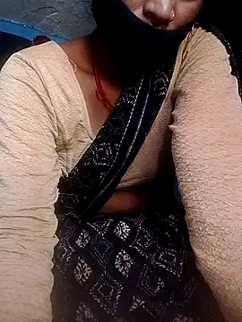 Snapshot of Vidya_Balan143 chatting on May 17, 2026, 5:05 am Vidya Balan143 online show from May 17, 2026, 5:05 am