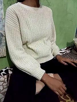 School girl pg online show from February 17, 2026, 11:18 am