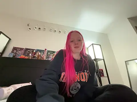 pinkhairfun16 online show from February 20, 2026, 2:19 am