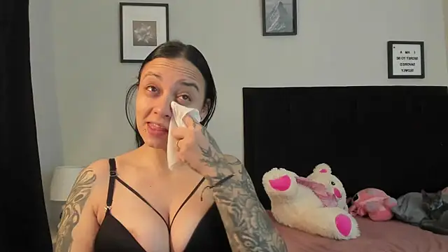 sabbrand0111 online show from February 28, 2026, 9:27 pm