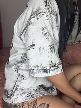 Snapshot of Sofia-squir chatting on March 10, 2026, 6:51 am Sofia-squir online show from March 10, 2026, 6:51 am