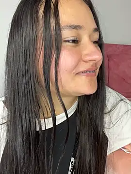 Snapshot of Sofia-squir chatting on April 12, 2026, 2:22 pm Sofia-squir online show from April 12, 2026, 2:22 pm