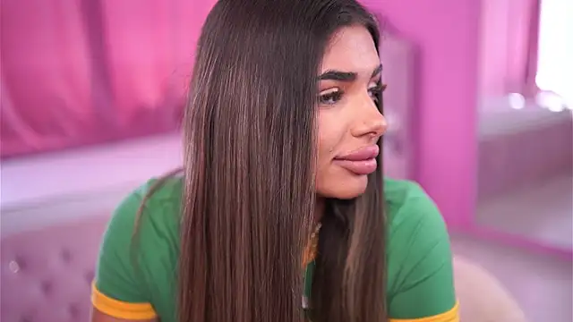 Snapshot of CrisstyBlair chatting on March 26, 2026, 10:54 am CrisstyBlair online show from March 26, 2026, 10:54 am