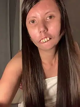 lady moon09 online show from February 21, 2026, 10:38 am