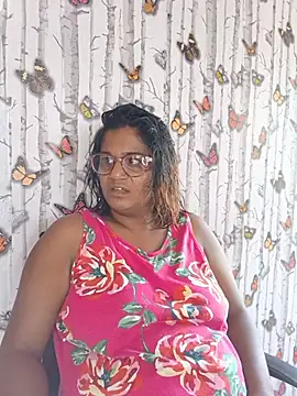 Snapshot of indianstrawberrylips4u chatting on May 24, 2026, 10:09 am indianstrawberrylips4u online show from May 24, 2026, 10:09 am