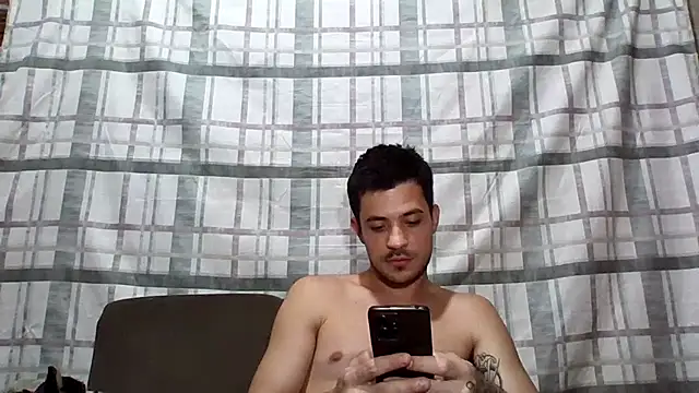Snapshot of machodotado97 chatting on April 22, 2026, 9:49 pm machodotado97 online show from April 22, 2026, 9:49 pm