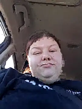 oceansworld88221 online show from March 28, 2026, 1:11 pm