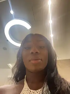 Snapshot of ZarahFerreira chatting on February 27, 2026, 10:32 pm ZarahFerreira online show from February 27, 2026, 10:32 pm