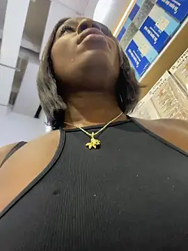 Snapshot of ZarahFerreira chatting on March 14, 2026, 12:17 am ZarahFerreira online show from March 14, 2026, 12:17 am