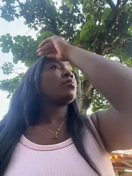 Snapshot of ZarahFerreira chatting on March 24, 2026, 10:48 pm ZarahFerreira online show from March 24, 2026, 10:48 pm