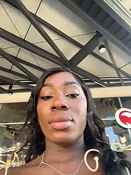 Snapshot of ZarahFerreira chatting on April 2, 2026, 9:56 pm ZarahFerreira online show from April 2, 2026, 9:56 pm