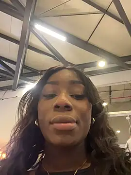 Snapshot of ZarahFerreira chatting on April 5, 2026, 1:03 am ZarahFerreira online show from April 5, 2026, 1:03 am