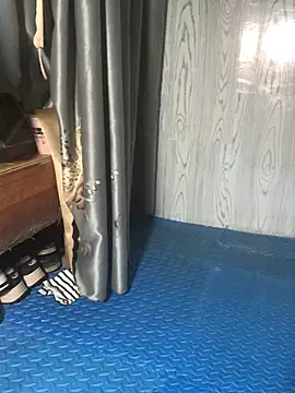 Snapshot of _Men_2026 chatting on May 18, 2026, 8:09 am Men 2026 online show from May 18, 2026, 8:09 am