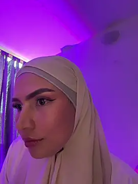 Snapshot of Darsha_Khemu chatting on May 7, 2026, 9:53 pm Darsha Khemu online show from May 7, 2026, 9:53 pm