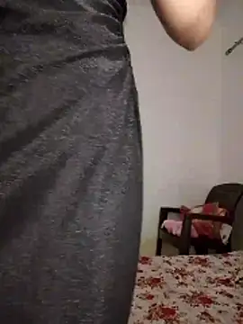 Snapshot of cute_girl_29 chatting on April 3, 2026, 6:17 pm cute girl 29 online show from April 3, 2026, 6:17 pm