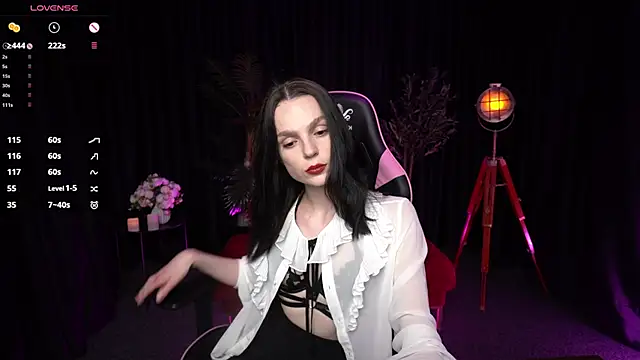 Snapshot of Wild_Alice_me chatting on March 12, 2026, 4:24 pm Wild Alice me online show from March 12, 2026, 4:24 pm