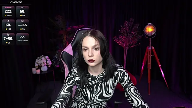 Snapshot of Wild_Alice_me chatting on March 30, 2026, 3:02 pm Wild Alice me online show from March 30, 2026, 3:02 pm