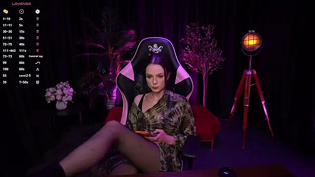 Wild Alice me online show from April 28, 2026, 3:17 pm