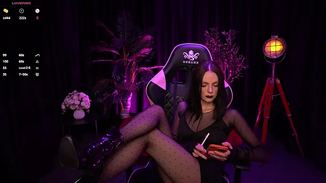 Wild Alice me online show from May 16, 2026, 3:33 pm