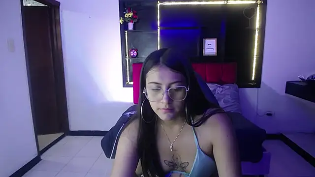 Sweett liia  online show from March 26, 2026, 7:52 pm