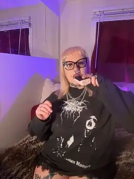 grindhouseho online show from March 20, 2026, 2:05 am