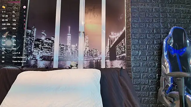 Snapshot of toower_ chatting on April 7, 2026, 3:51 am toower online show from April 7, 2026, 3:51 am