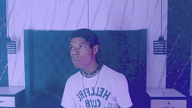 Snapshot of Santiago_Ortiz_ chatting on March 23, 2026, 2:10 pm Santiago Ortiz online show from March 23, 2026, 2:10 pm