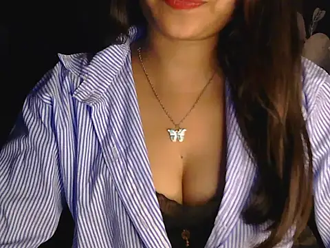 sassy slut 69 online show from May 5, 2026, 6:27 pm