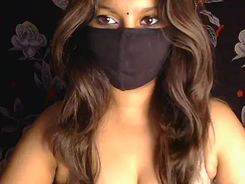 sassy slut 69 online show from May 22, 2026, 3:24 am