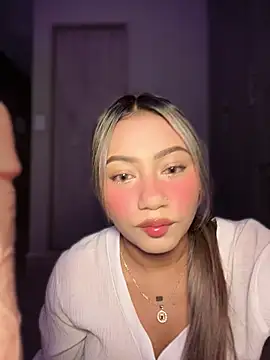 Snapshot of Dulce_Sofi_ chatting on March 22, 2026, 7:50 pm Dulce Sofi online show from March 22, 2026, 7:50 pm