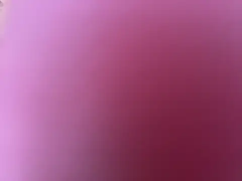 Snapshot of ozzyylove chatting on April 4, 2026, 10:18 pm ozzyylove online show from April 4, 2026, 10:18 pm