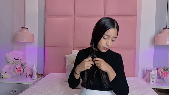 Carolina NovoaL online show from March 31, 2026, 1:00 pm