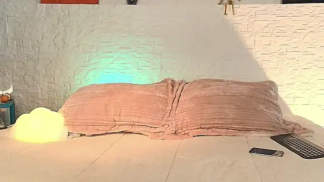 Snapshot of Eliassalvatore_ chatting on April 26, 2026, 4:59 pm Eliassalvatore online show from April 26, 2026, 4:59 pm