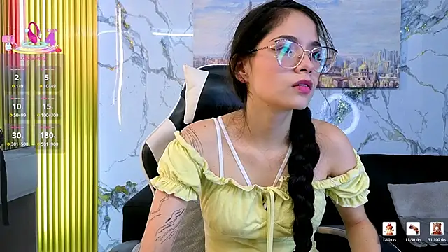 Snapshot of Carolina_pm chatting on June 16, 2026, 11:51 pm Carolina pm online show from June 16, 2026, 11:51 pm