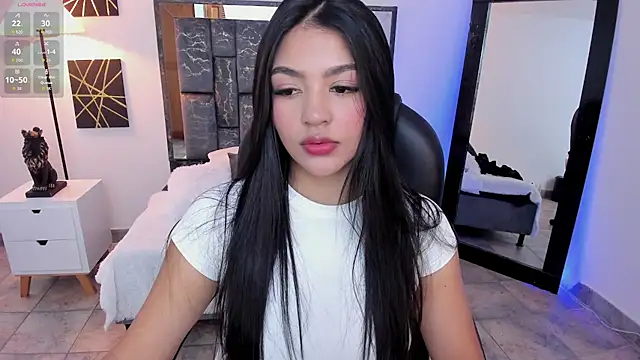 Snapshot of sara_stormy chatting on June 16, 2026, 7:49 pm sara stormy online show from June 16, 2026, 7:49 pm