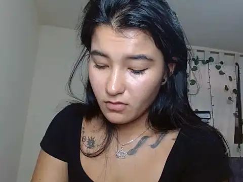 Miiia a online show from March 1, 2026, 9:17 pm