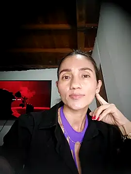 Snapshot of isaa- chatting on March 22, 2026, 4:32 pm isaa- online show from March 22, 2026, 4:32 pm