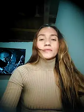 Snapshot of isaa- chatting on May 8, 2026, 11:10 pm isaa- online show from May 8, 2026, 11:10 pm