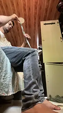 walterktm online show from February 28, 2026, 2:40 pm